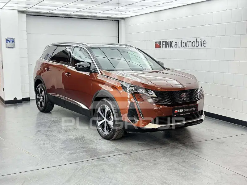 2023 Peugeot 5008