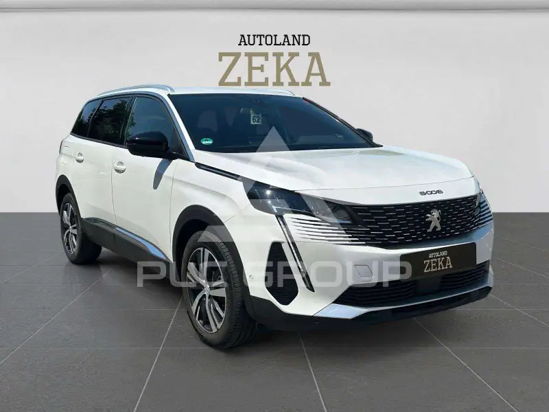 2023 Peugeot 5008
