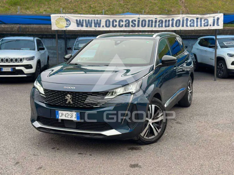 2023 Peugeot 5008