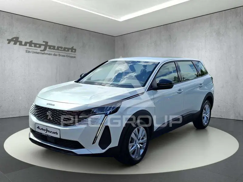 2023 Peugeot 5008