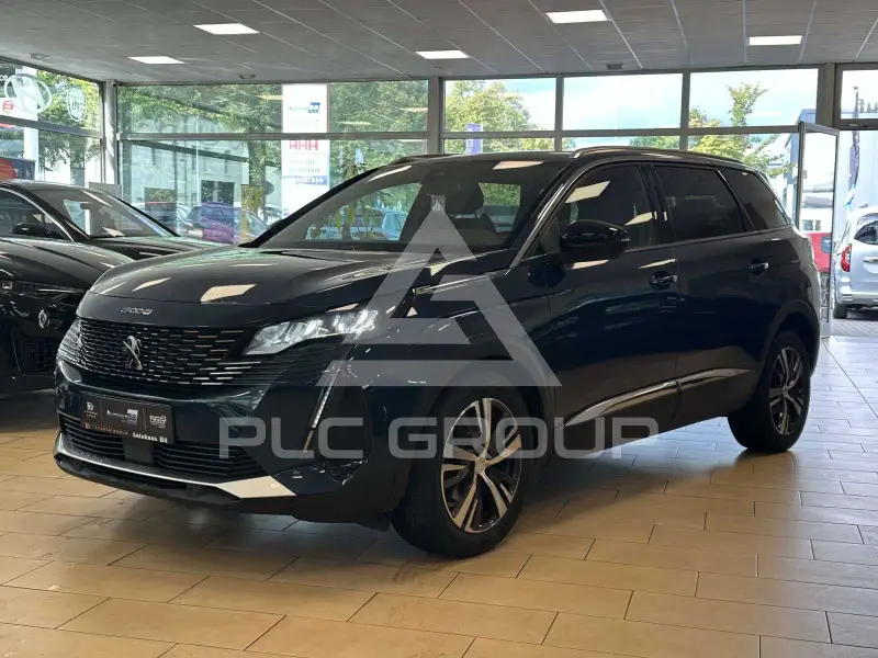 2023 Peugeot 5008