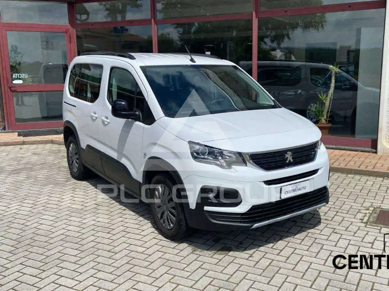 2023 Peugeot Rifter