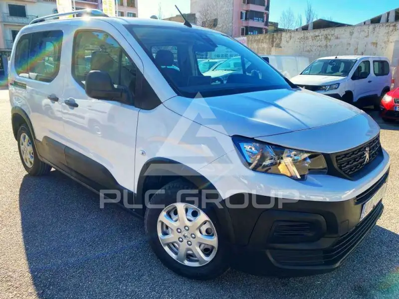 2023 Peugeot Rifter