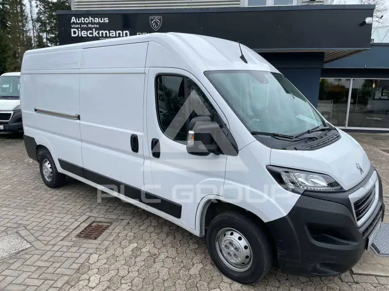 2023 Peugeot Boxer