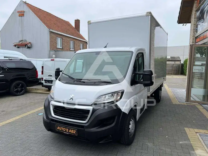 2023 Peugeot Boxer