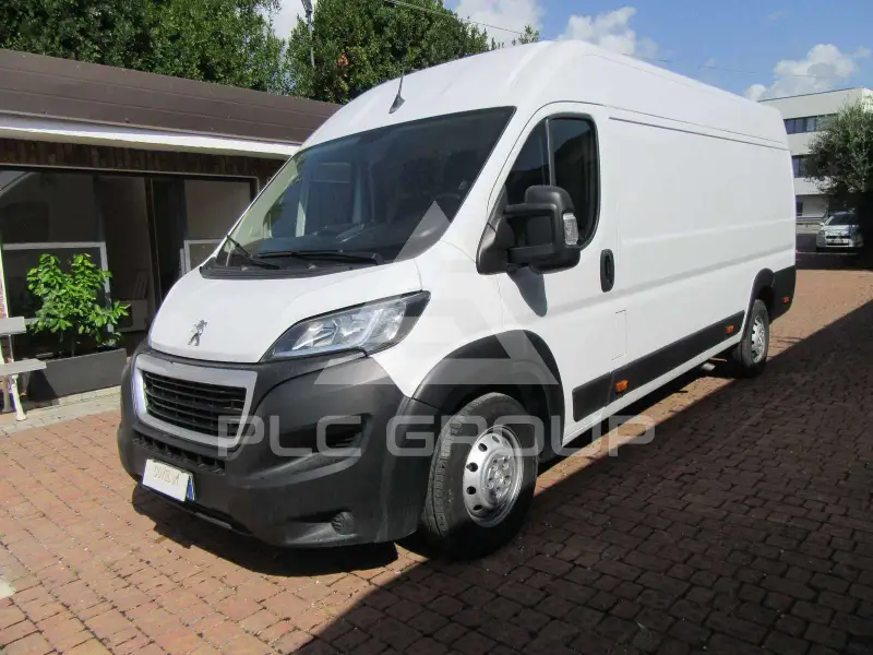 2023 Peugeot Boxer