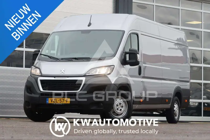2023 Peugeot Boxer