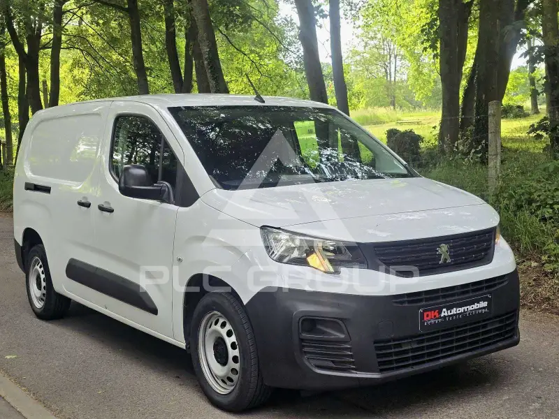 2023 Peugeot Partner