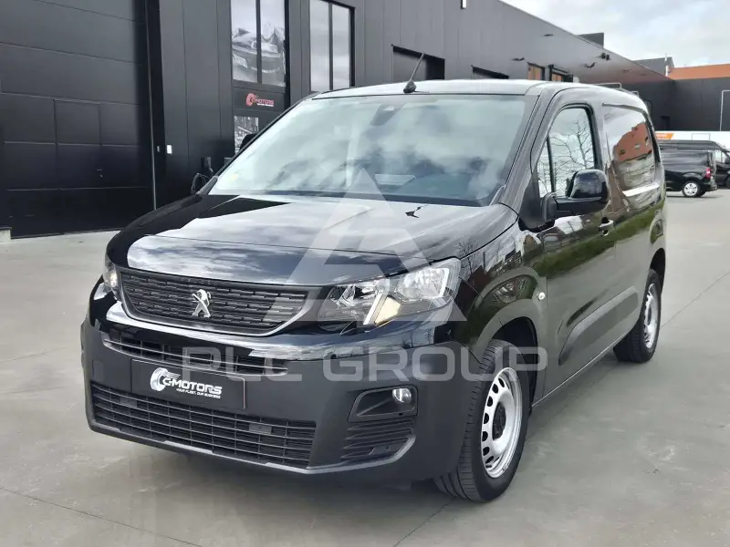 2023 Peugeot Partner