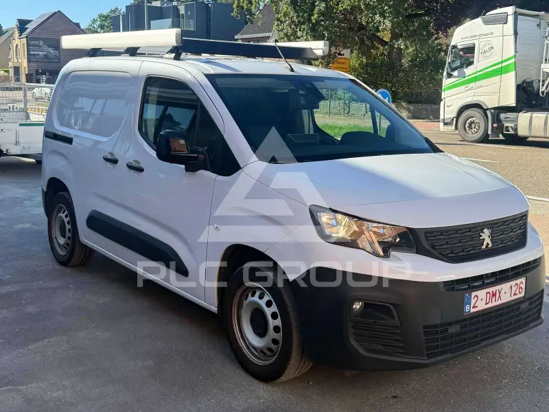 2023 Peugeot Partner