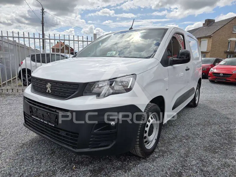 2023 Peugeot Partner