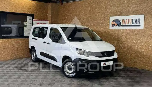 2023 Peugeot Partner