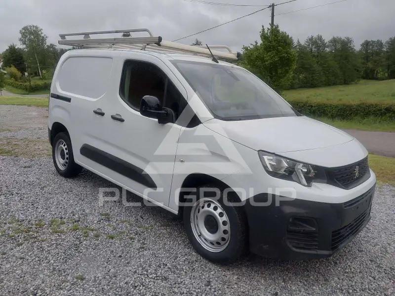 2023 Peugeot Partner