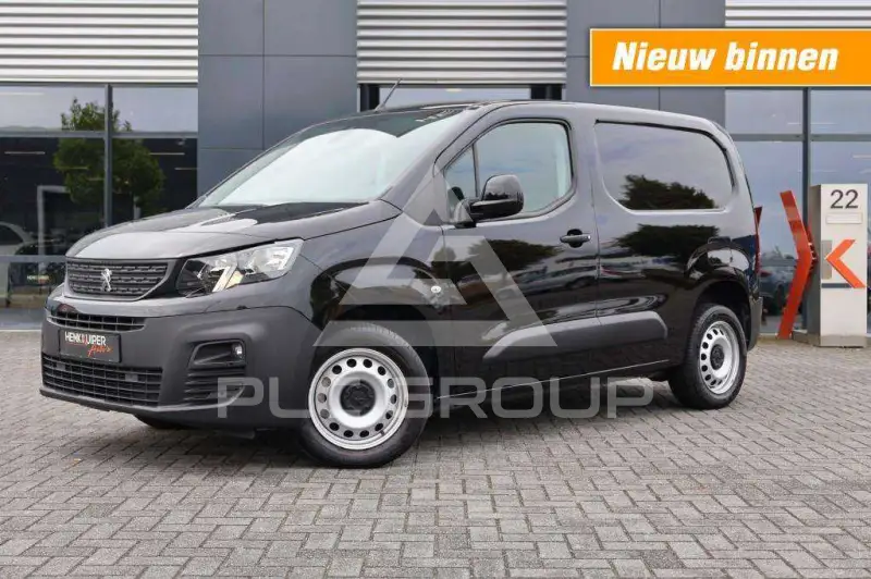 2023 Peugeot Partner