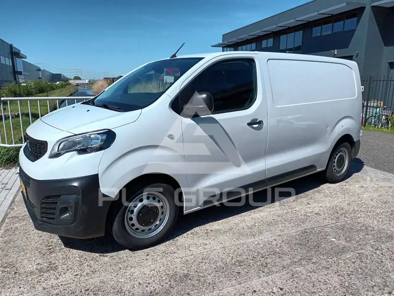 2023 Peugeot Expert