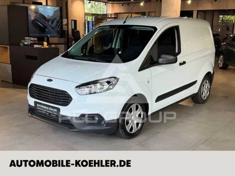 2023 Ford Courier