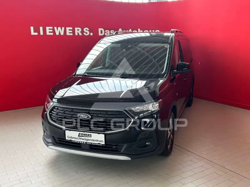 2023 Ford Tourneo