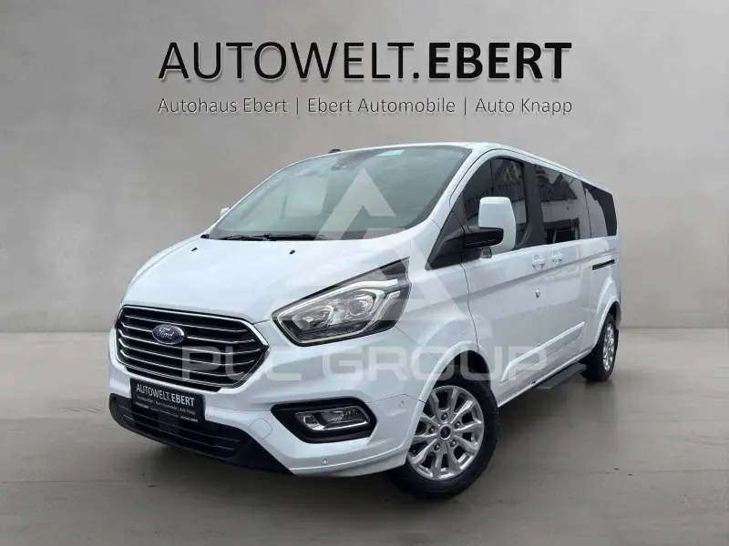 2023 Ford Tourneo