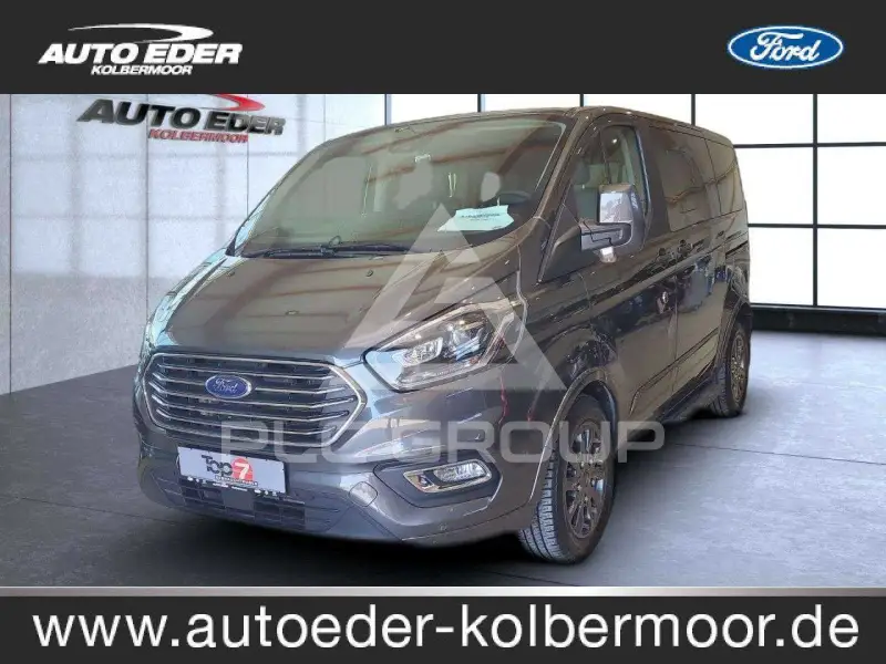 2023 Ford Tourneo