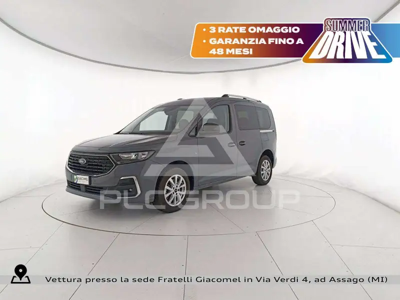 2023 Ford Tourneo