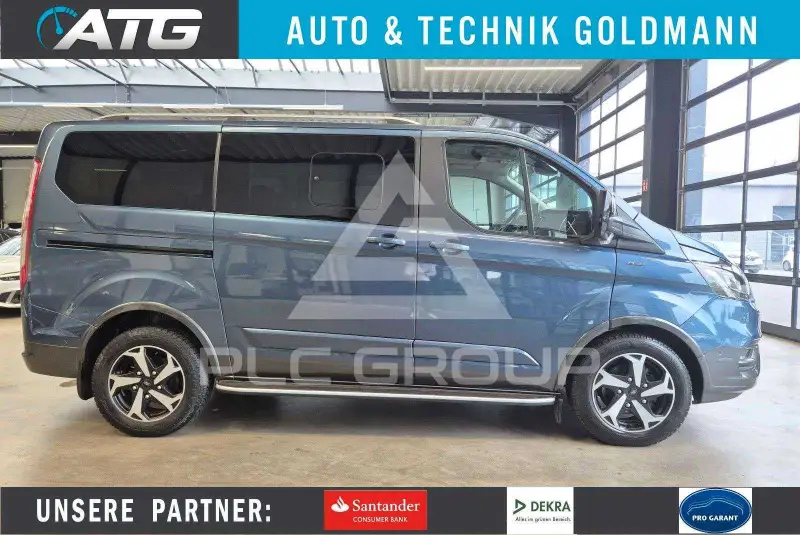 2023 Ford Tourneo