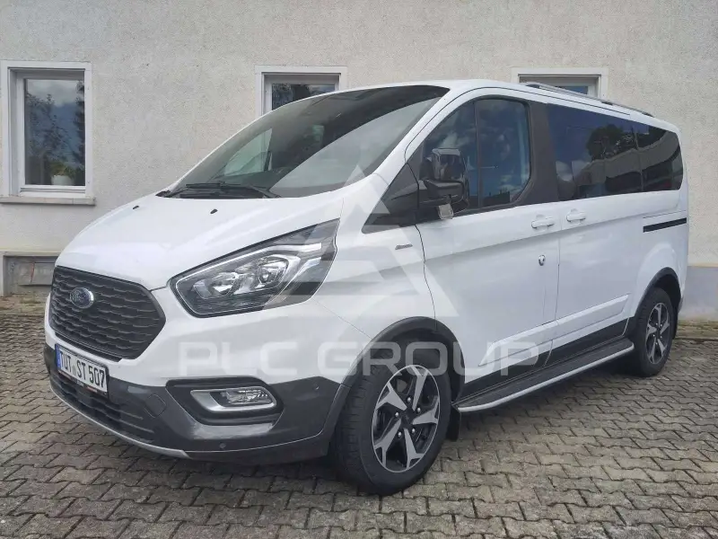 2023 Ford Tourneo