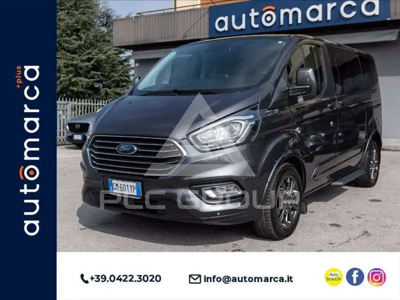 2023 Ford Tourneo