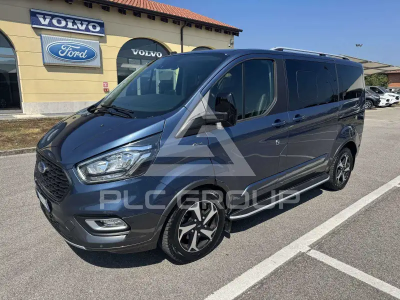 2023 Ford Tourneo