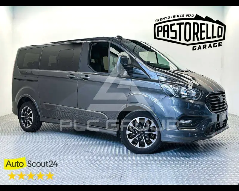 2023 Ford Tourneo