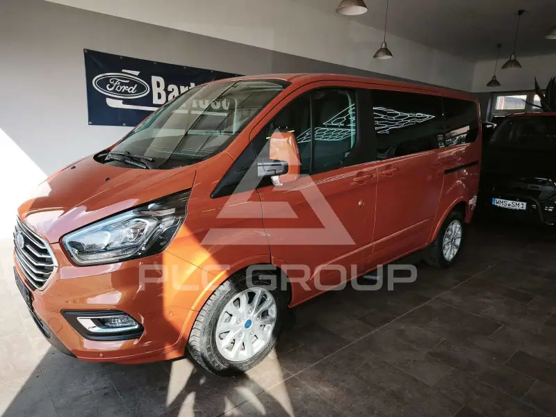 2023 Ford Tourneo