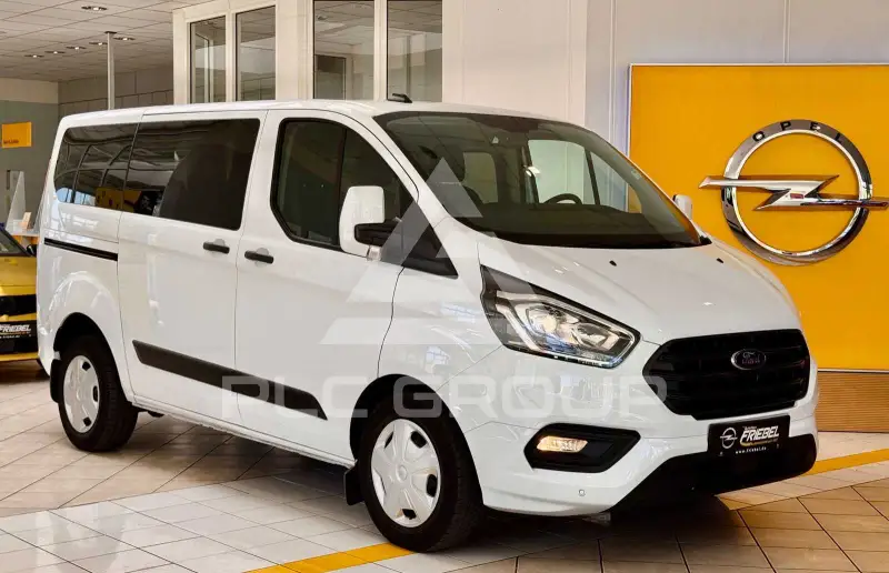 2023 Ford Tourneo