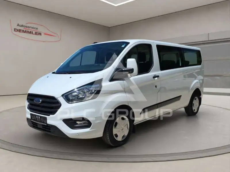 2023 Ford Tourneo