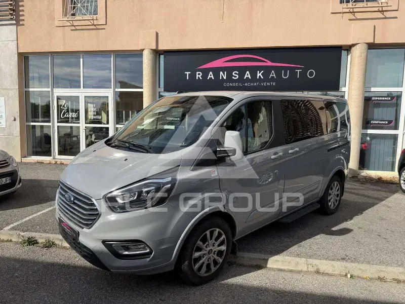 2023 Ford Tourneo
