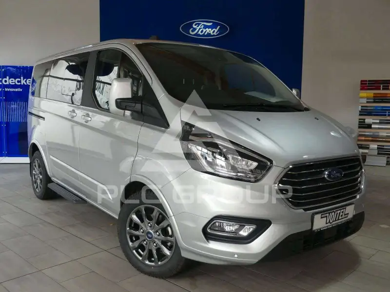 2023 Ford Tourneo