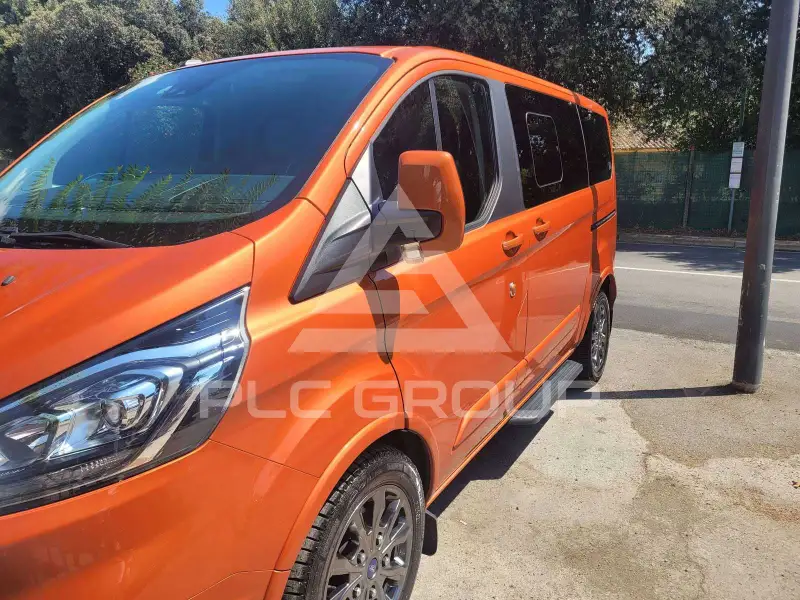2023 Ford Tourneo