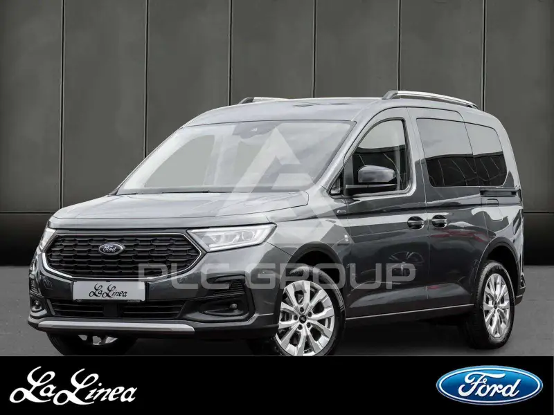 2023 Ford Tourneo
