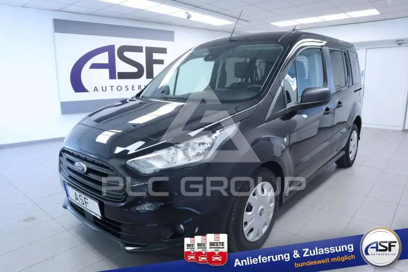 2023 Ford Tourneo