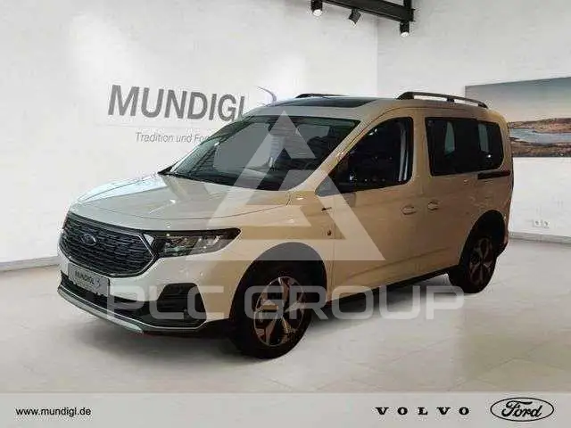 2023 Ford Tourneo