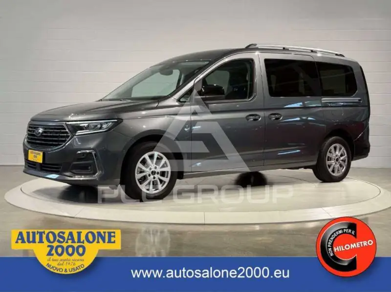 2023 Ford Tourneo