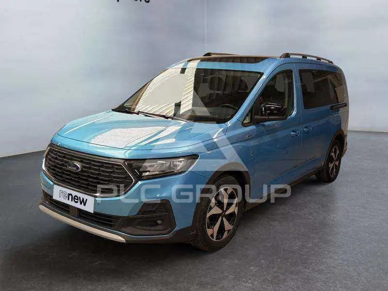 2023 Ford Tourneo