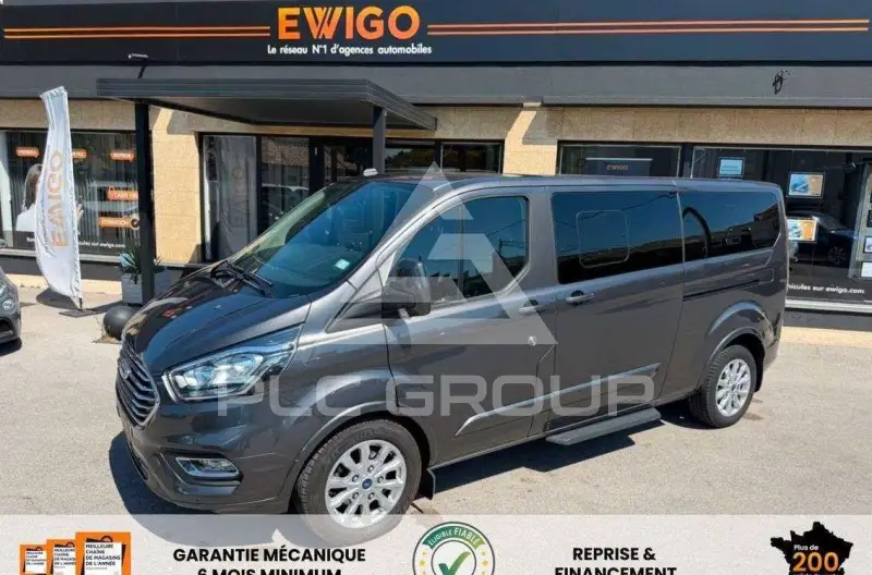 2023 Ford Tourneo