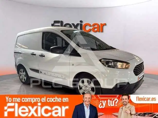 2023 Ford Tourneo