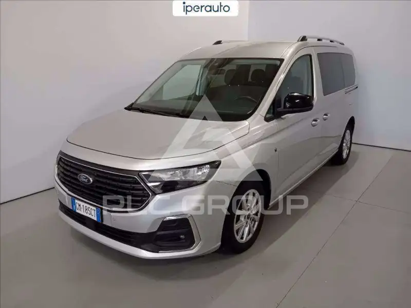 2023 Ford Tourneo