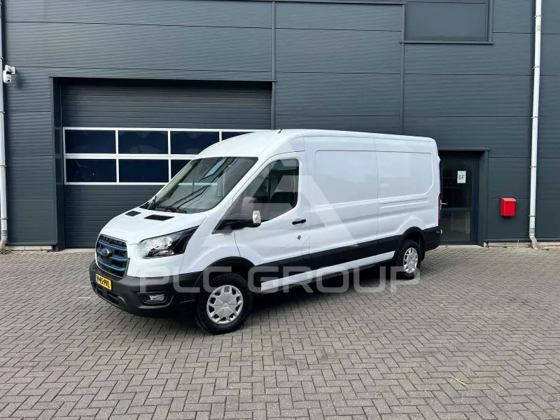 2023 Ford E-Series