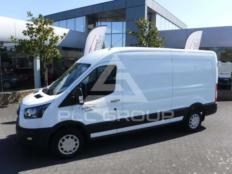 2023 Ford E-Series