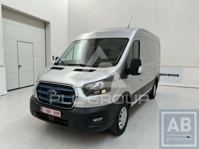2023 Ford E-Series