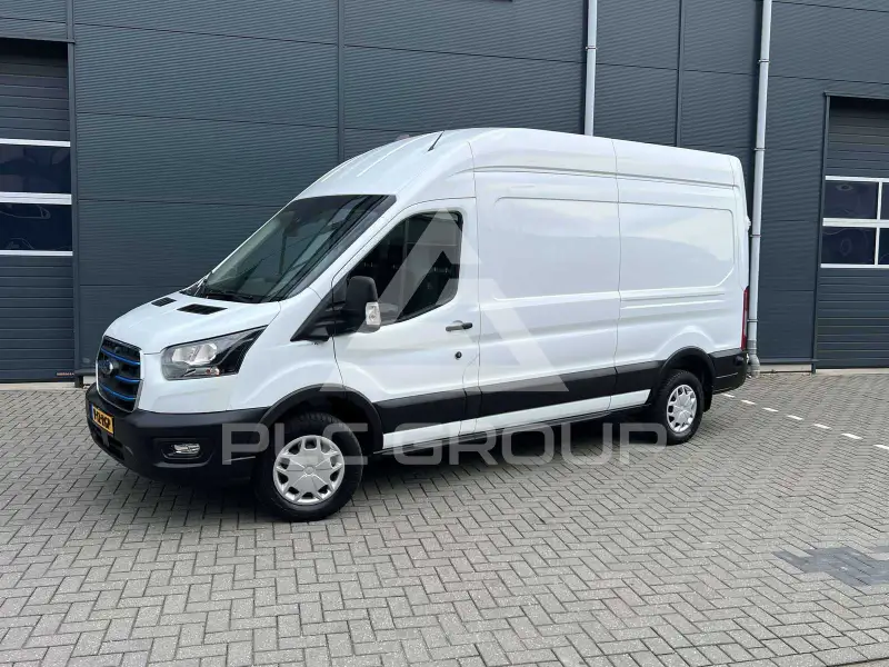 2023 Ford E-Series