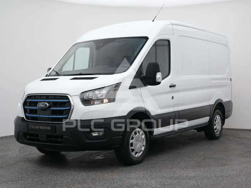 2023 Ford E-Series