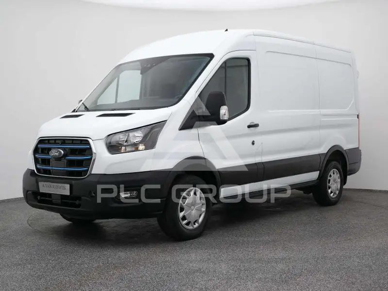 2023 Ford E-Series