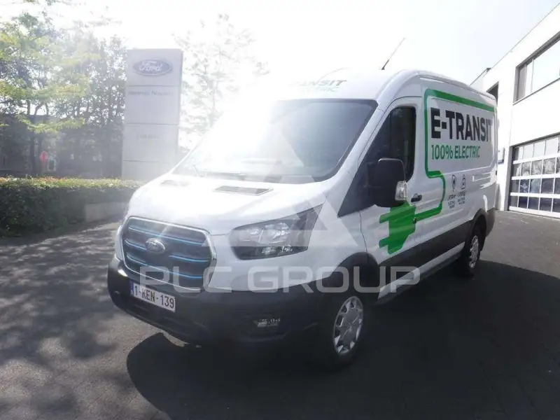 2023 Ford E-Series
